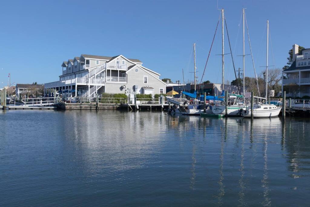 Harbour East